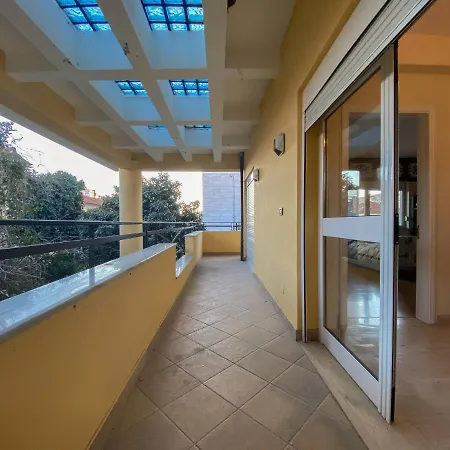 אכסניה Blue Door *