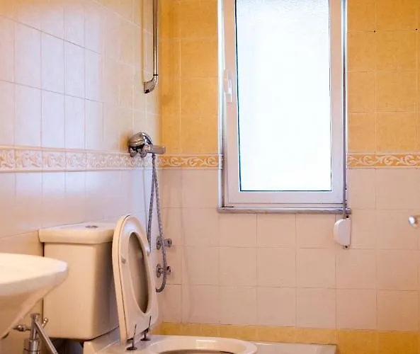 Albergue Blue Door *