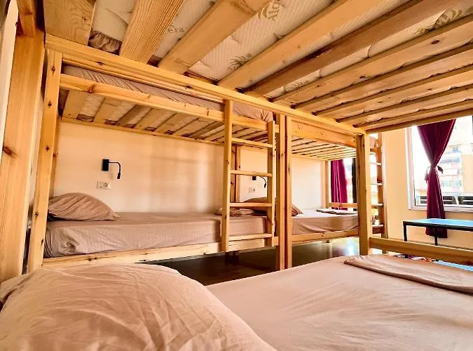 Blue Door Albergue *